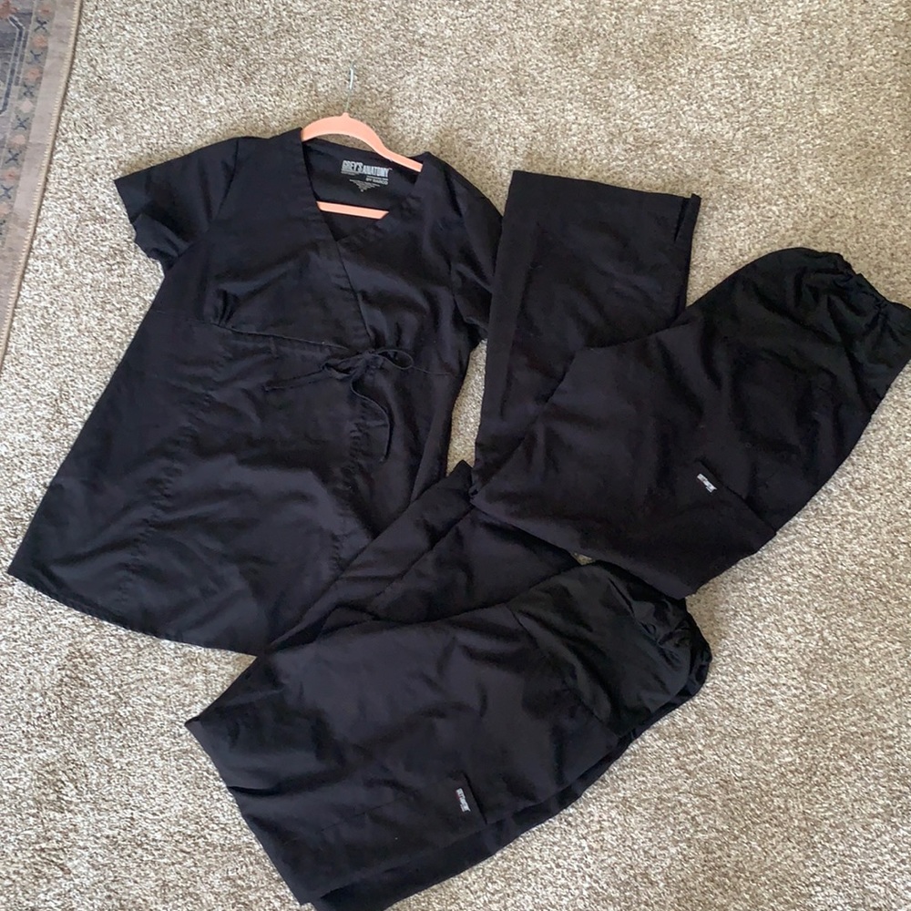 Bundled set of Grey’s Maternity scrubs